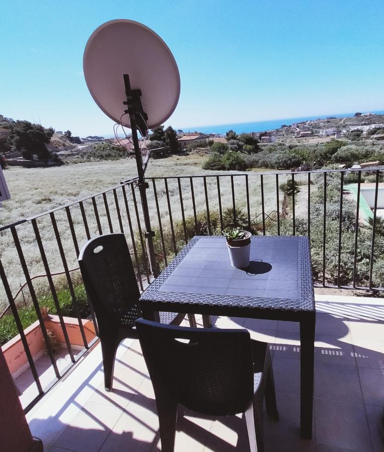 Casa Vacanza Rosariomaria 雷阿尔蒙特 外观 照片